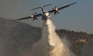 Illustration for article titled The Comprehensive Flight Club Guide To Damn Near Every Firefighting Aircraft